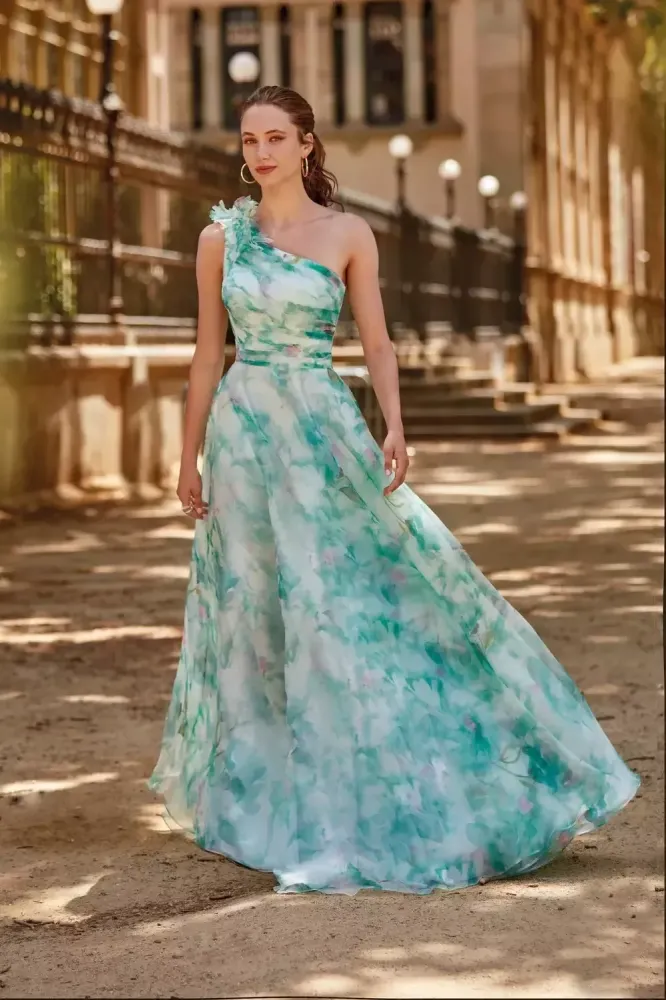 robes-de-cocktail -et-soiree-2025-5