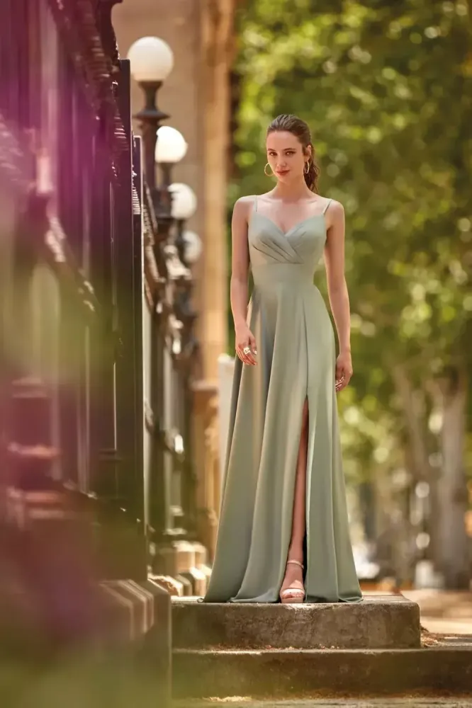 robes-de-cocktail -et-soiree-2025-7